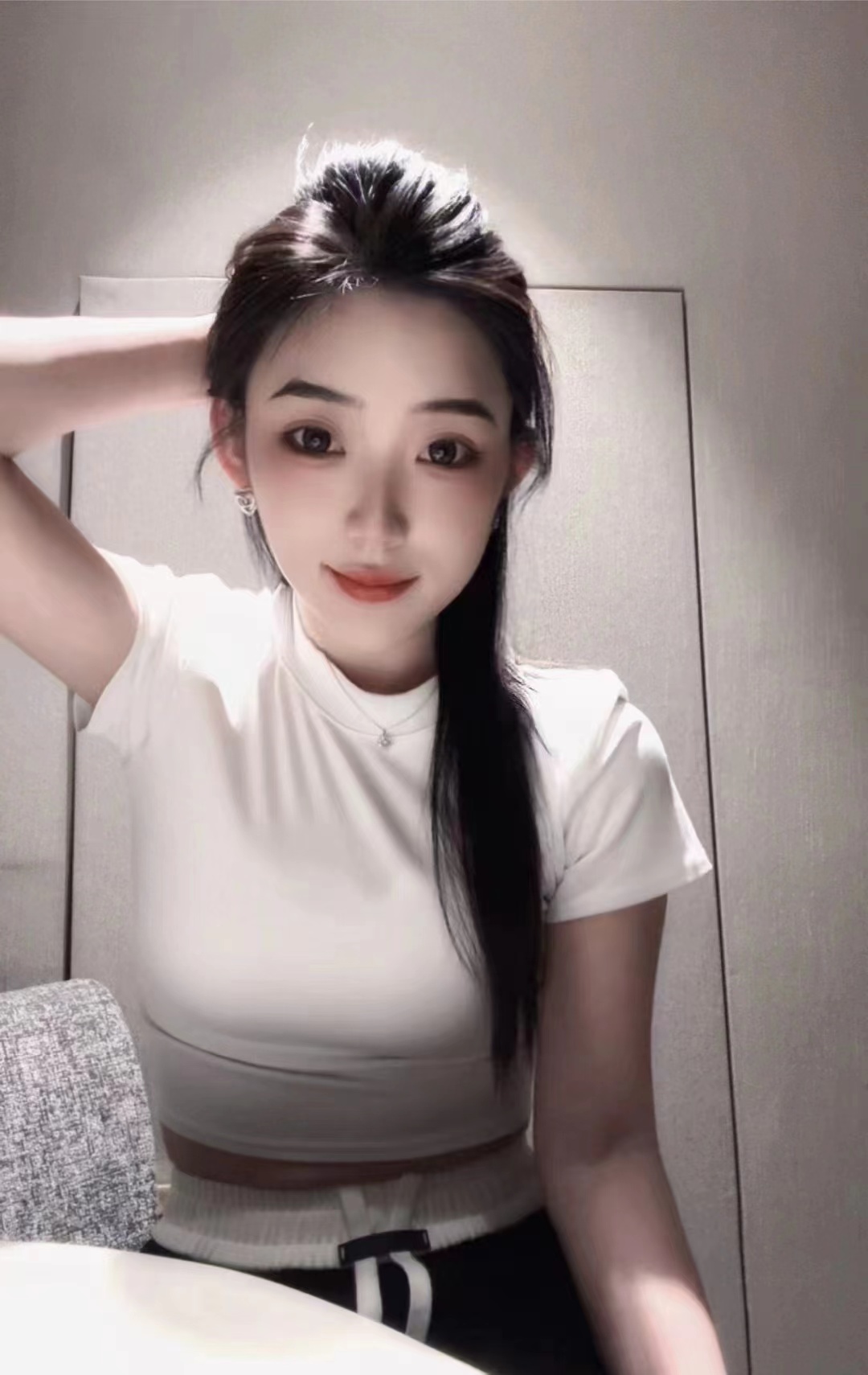 南开区服务型美女