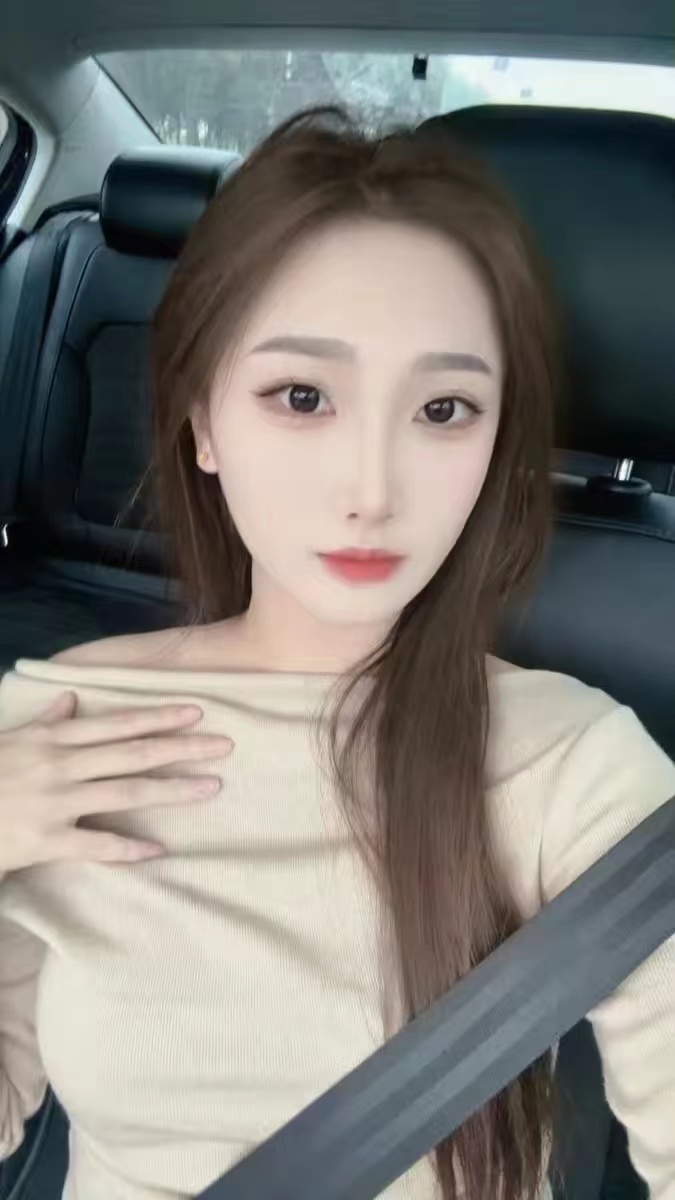 皮肤白嫩手感非常不错