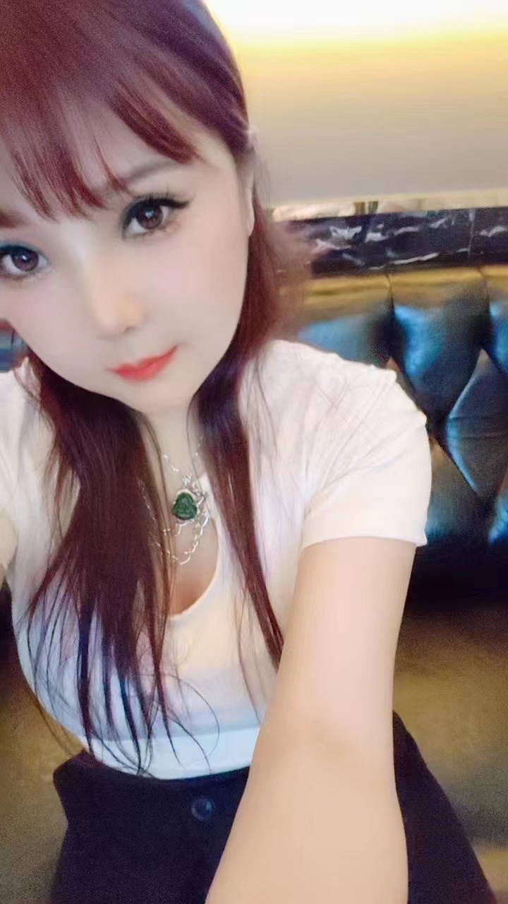 江北黄泥磅圆润财小白