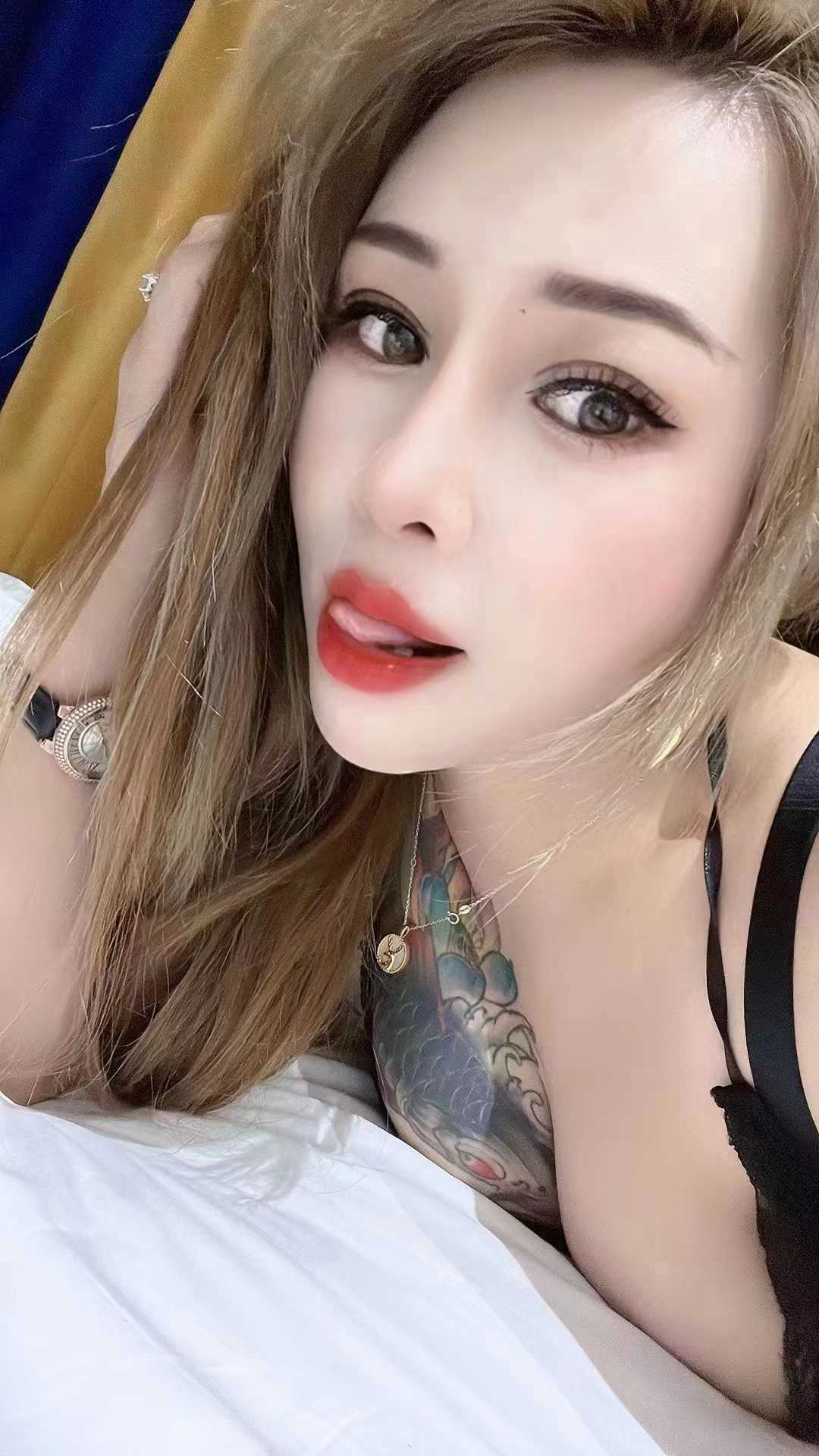 历城区火辣纹身妹雪儿