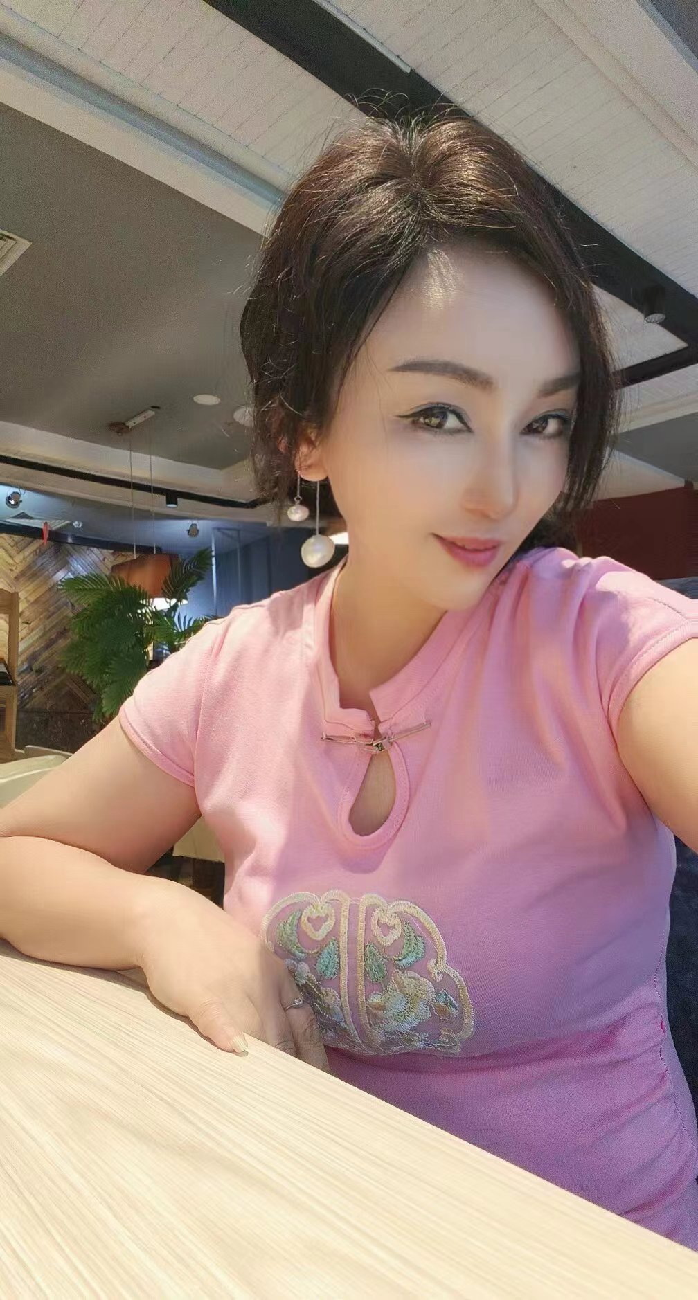 金牛惹火魅惑老师丹丹