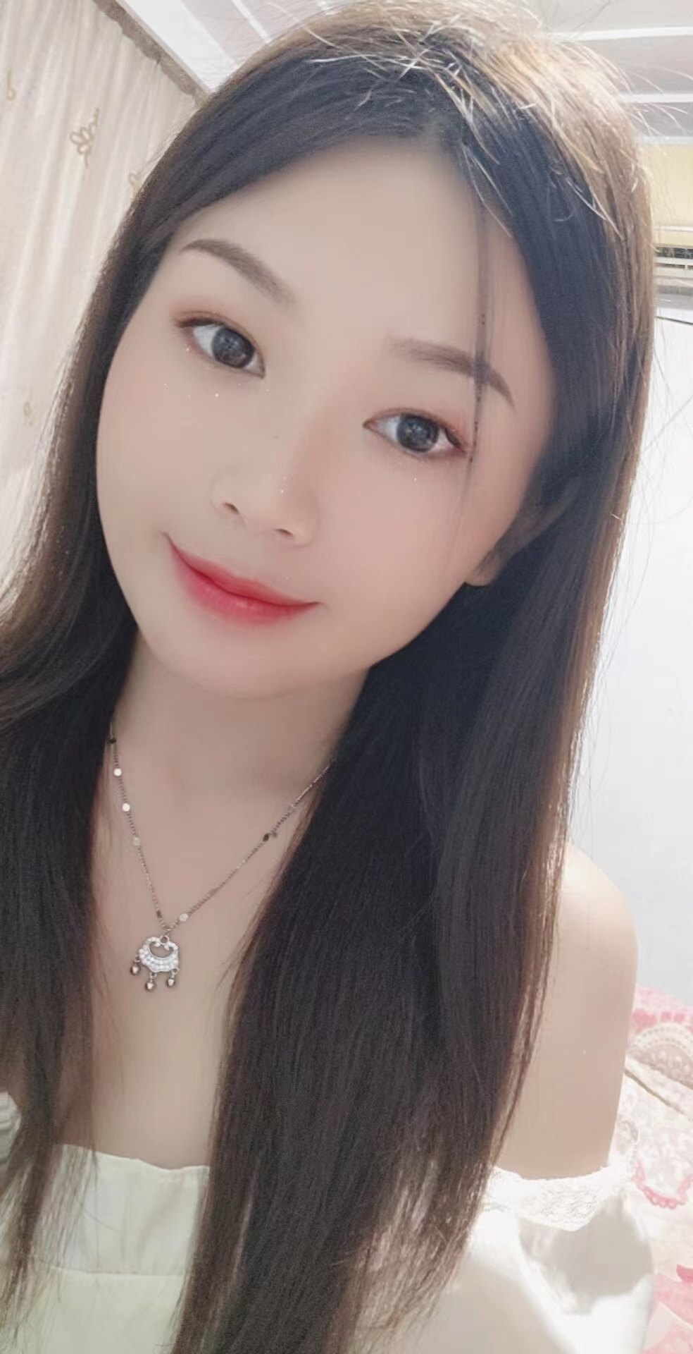 态度好不催人的小姐姐