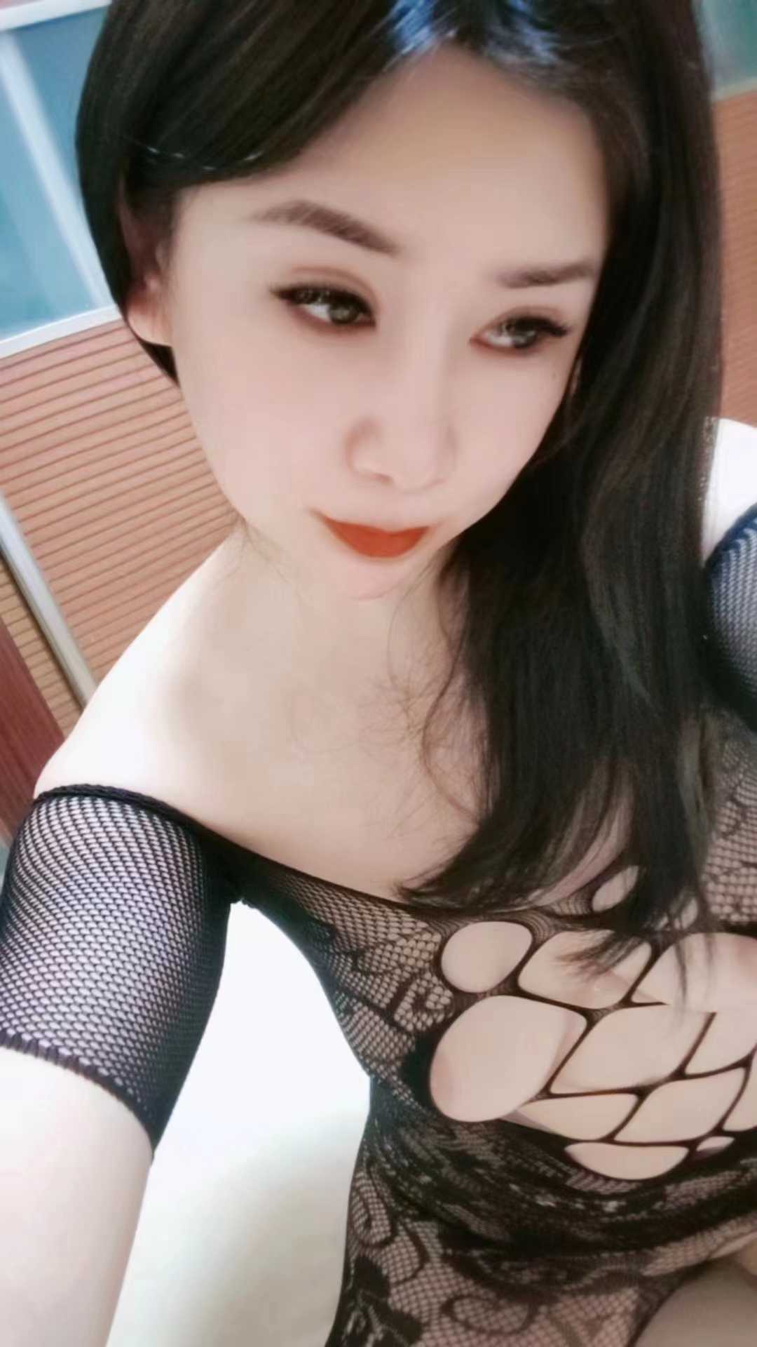 洪山区妩媚少妇暖苏苏