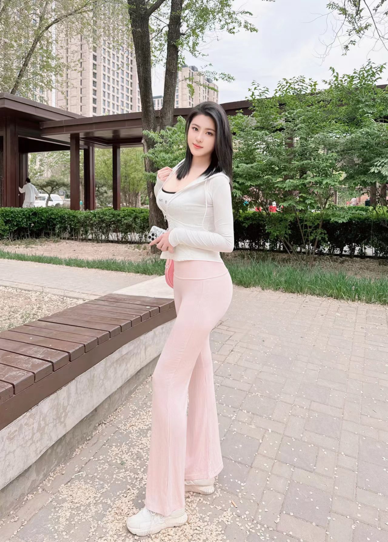 城关区模特小姐姐180大长腿