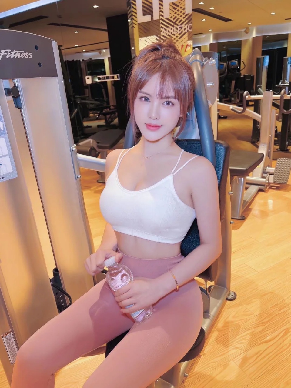 验证一长腿大美女