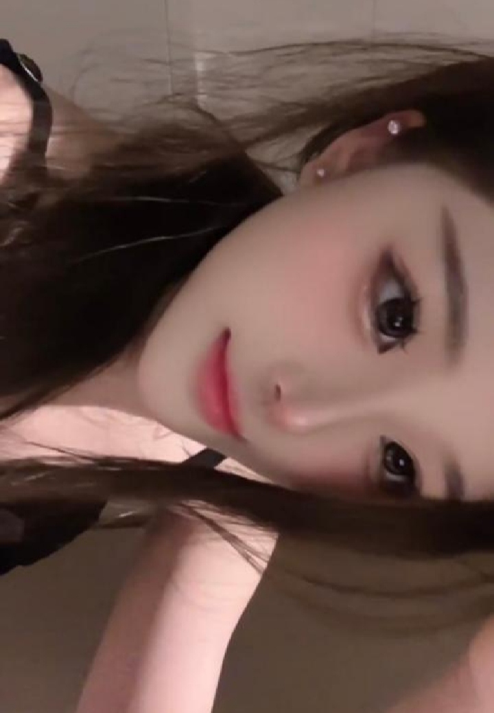 照片甜美诱惑小布丁