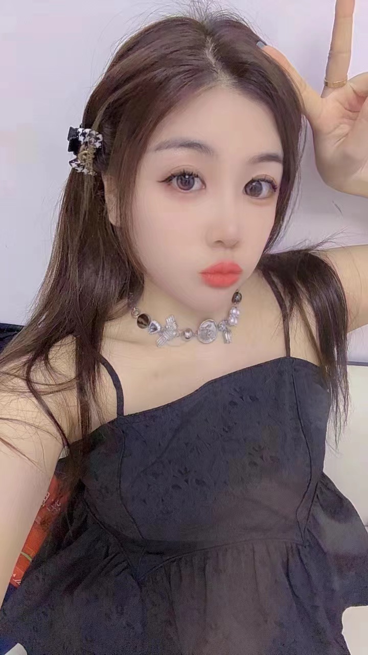 望京白嫩服务系琪琪