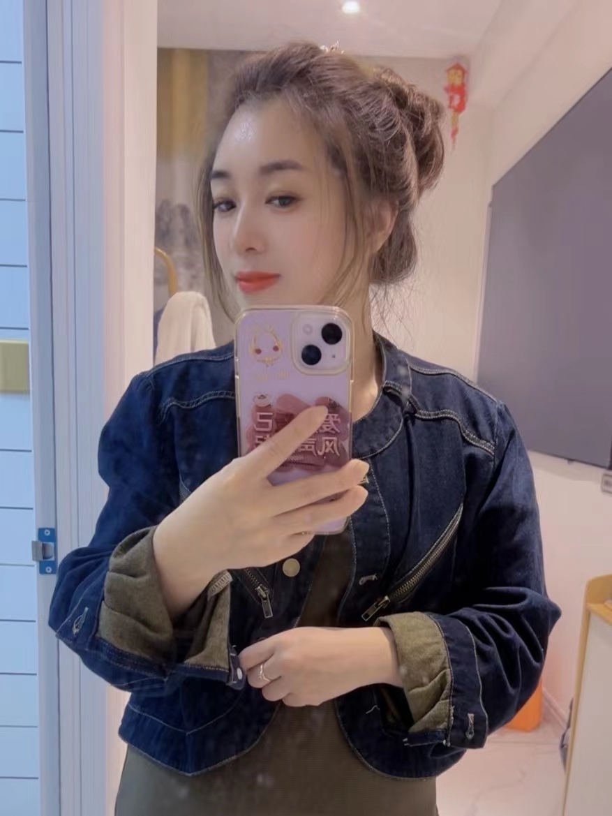 表面清纯床上很sao