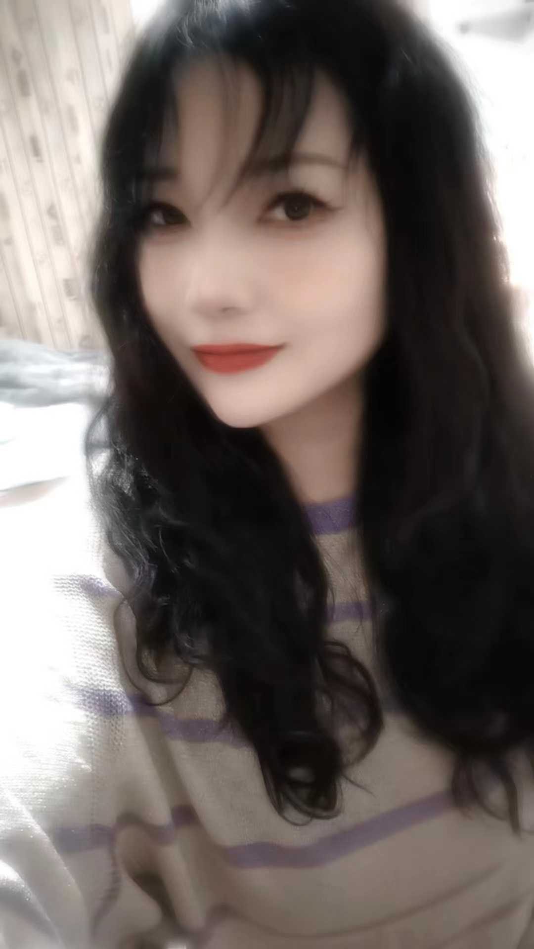 鼓楼幕府西路月儿少妇