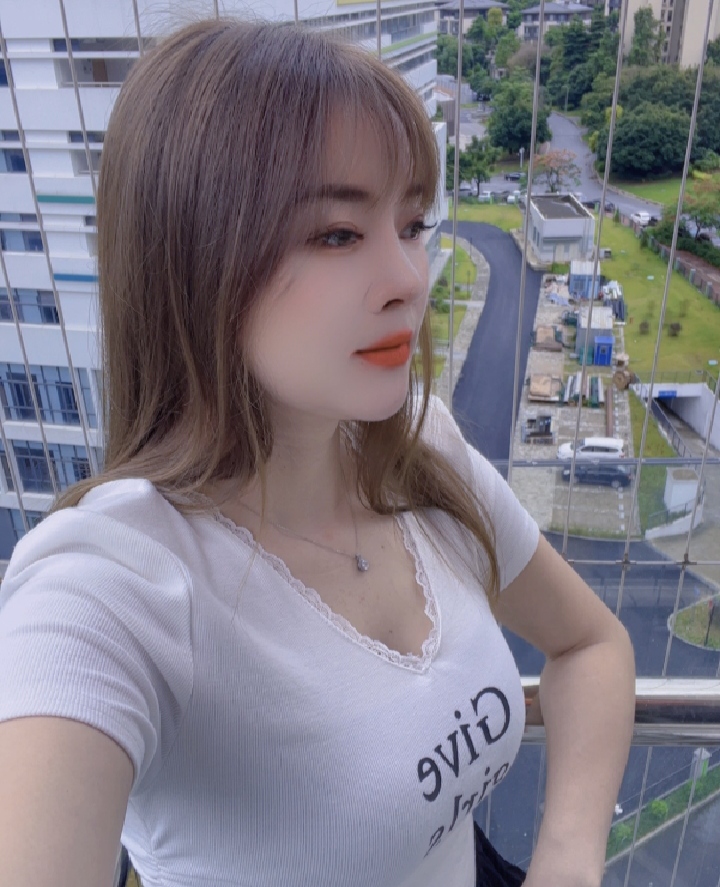 黄埔区丰满辣妹小蝶