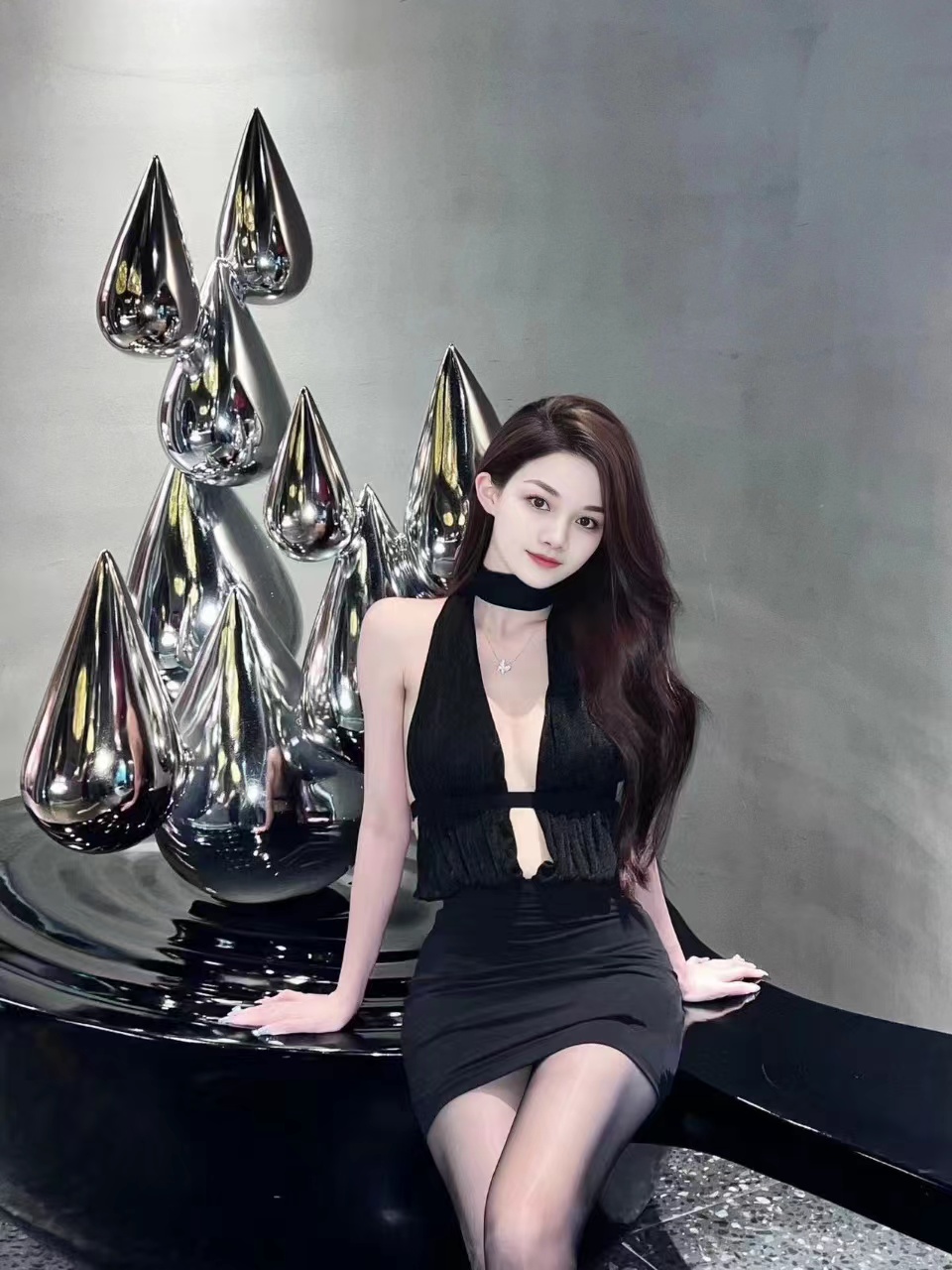 福田可外卖的小姐姐，性格乖巧