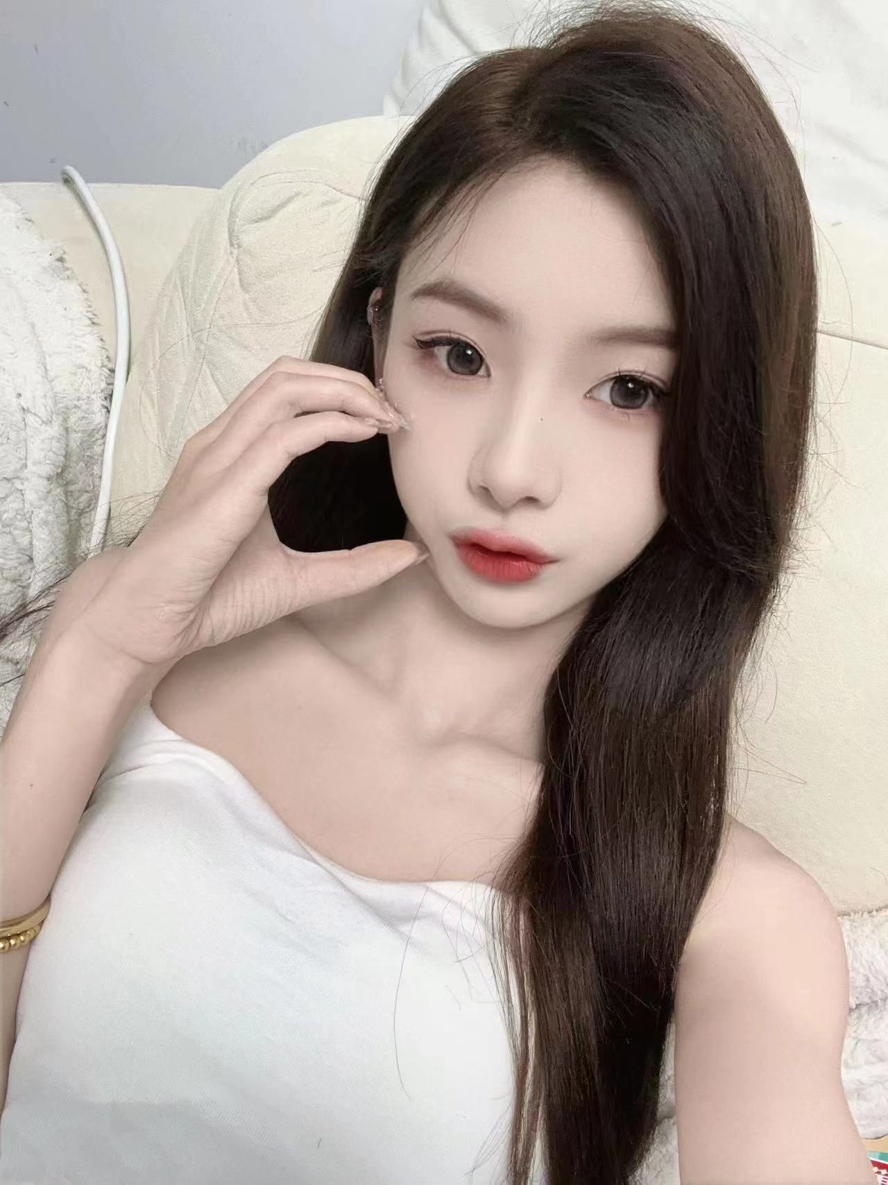 盘龙区高颜值妹妹菲菲