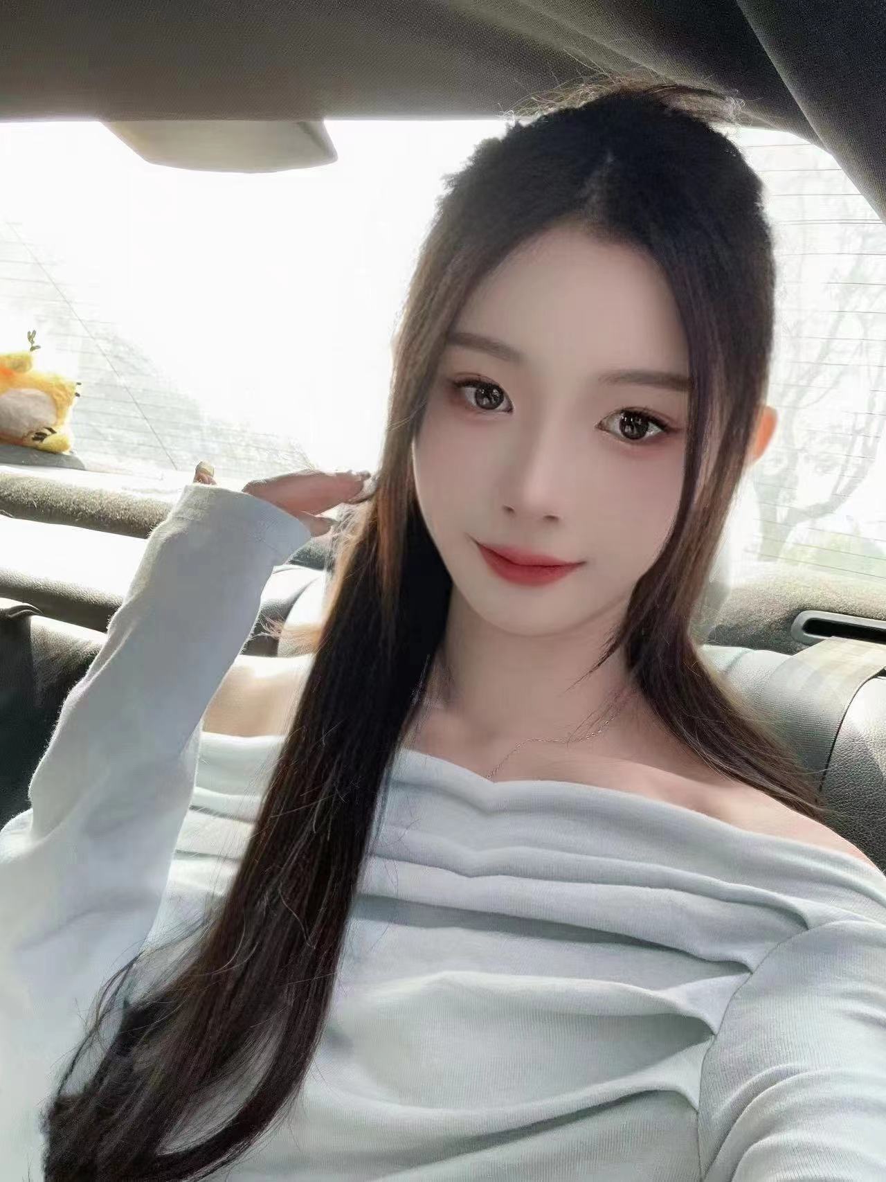 盘龙区高颜值妹妹菲菲