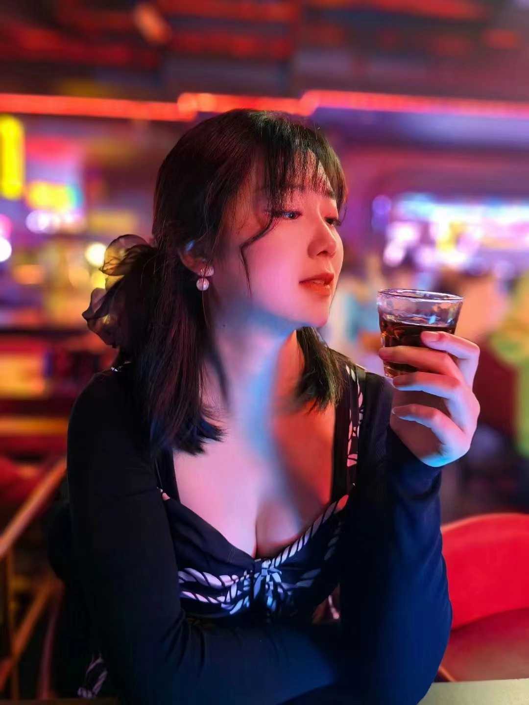 南山风情魅惑小迷妹