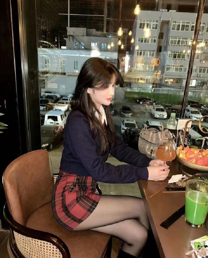 麦地惹火小姐姐雪儿