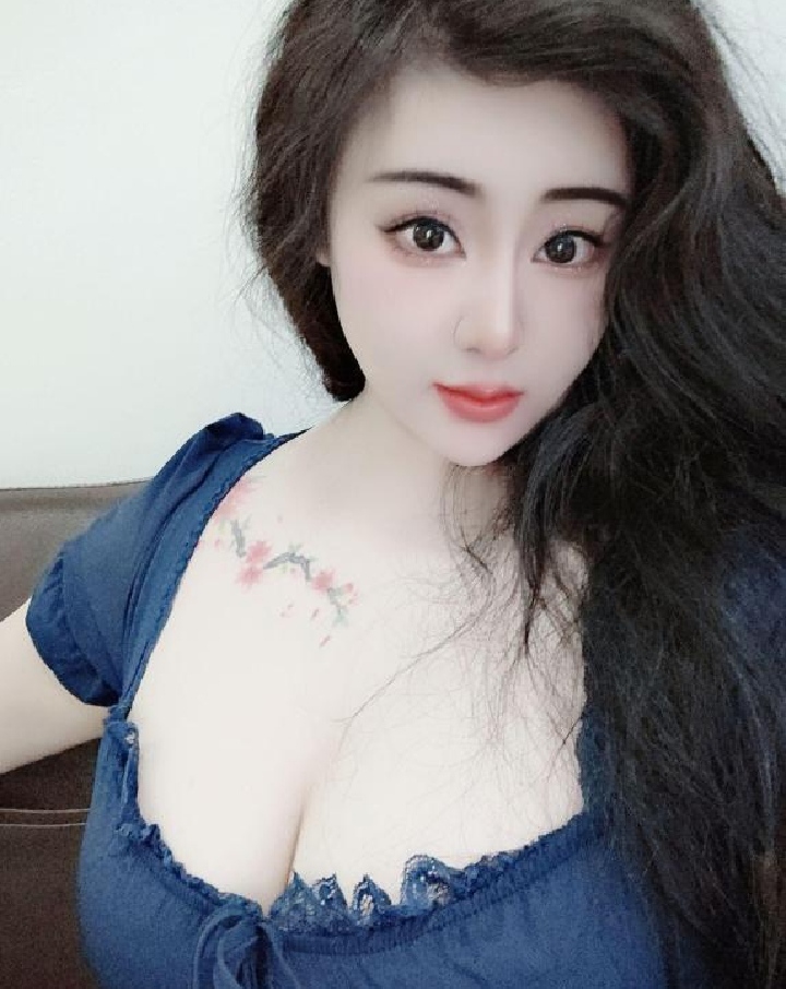 上城区巨乳娇媚少妇