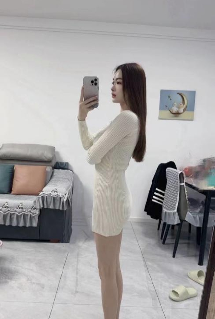 徐东白嫩大长腿少妇