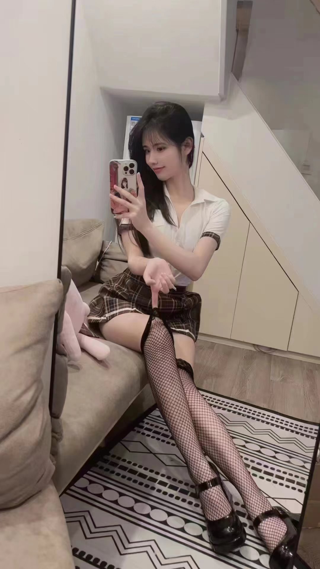 浦东惹火嫩妹菲菲