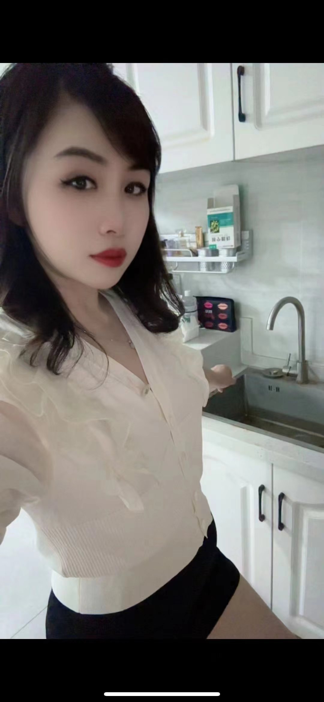 大学城白嫩辣妹乔乔