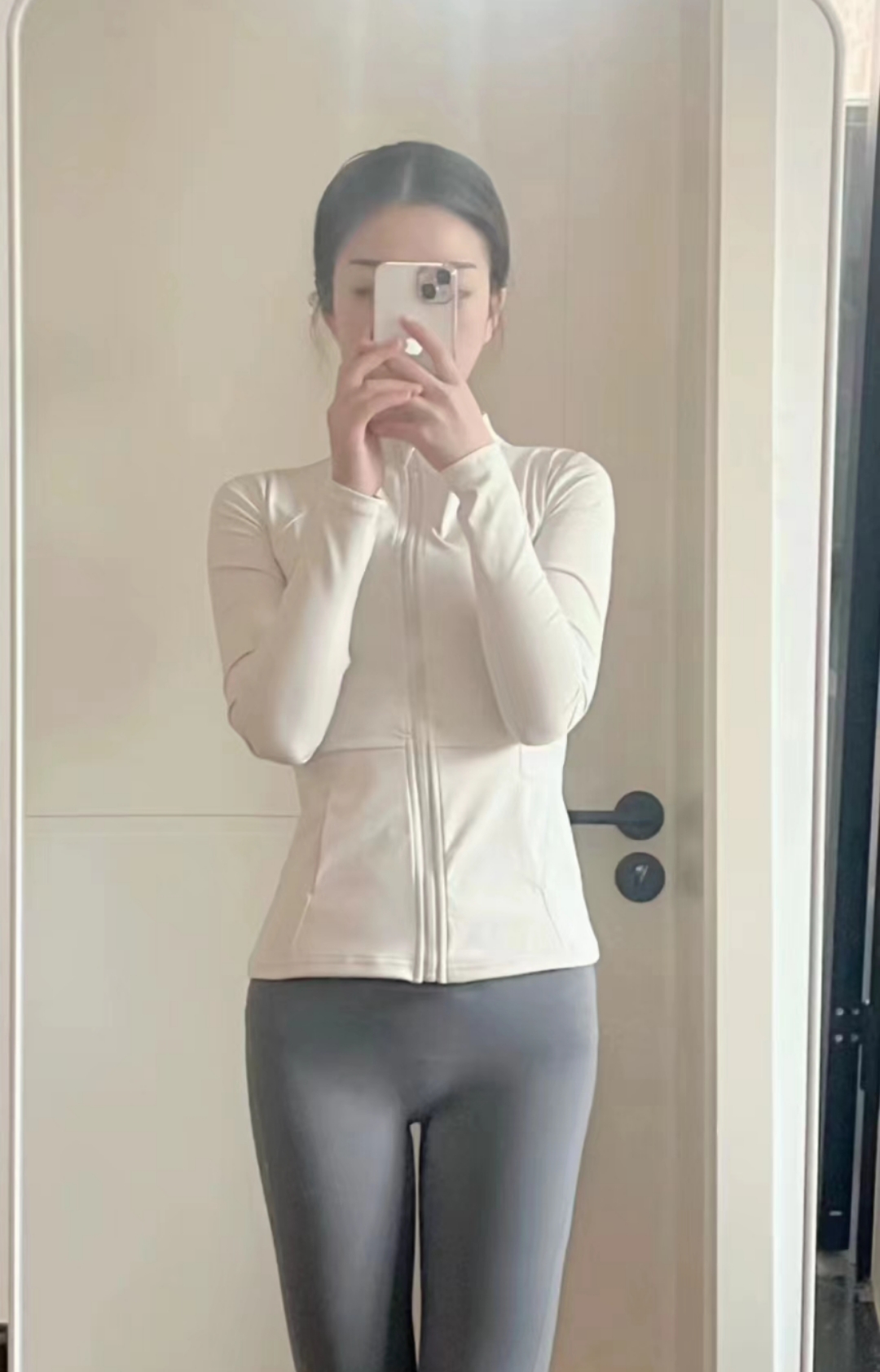 有颜值 还有服务 非常好 推荐