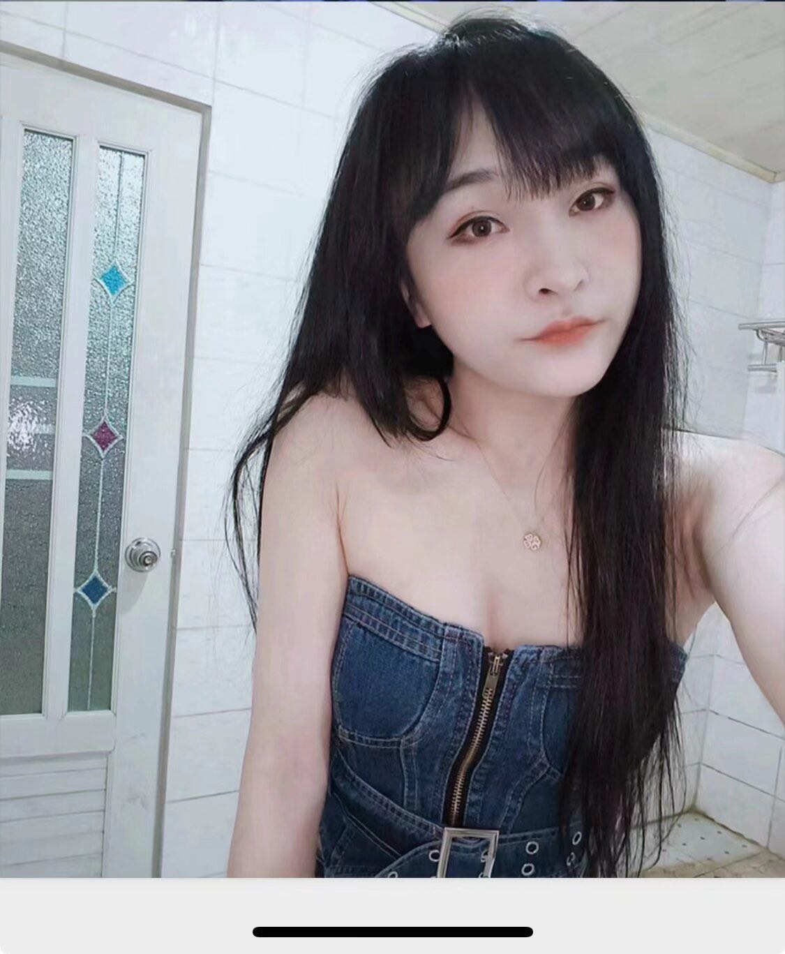 大石坝小小妹妹