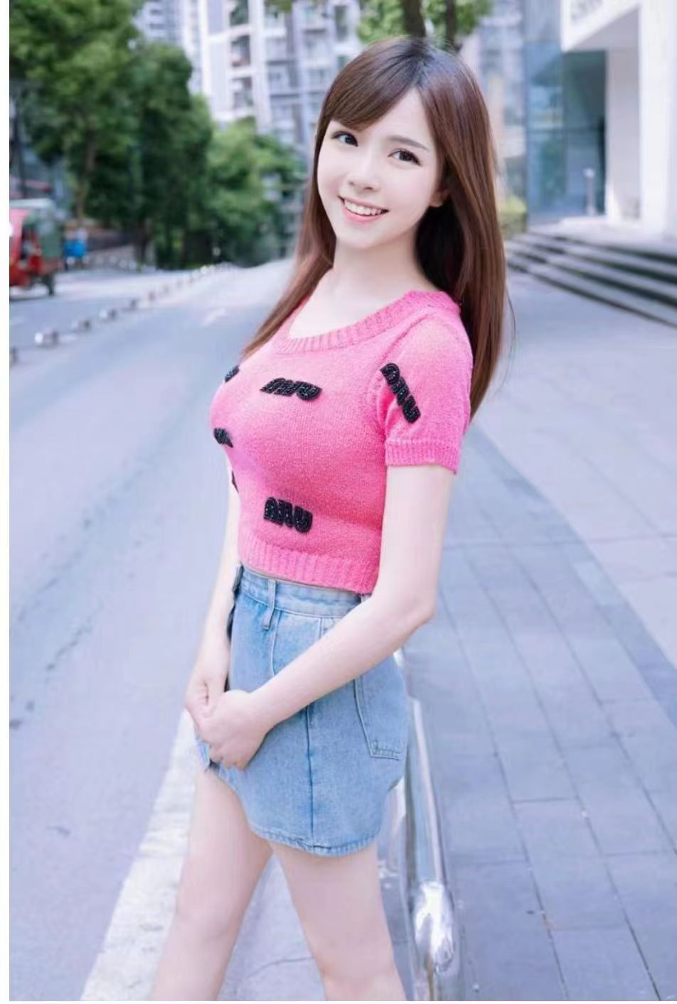 重庆市大奶雨雨