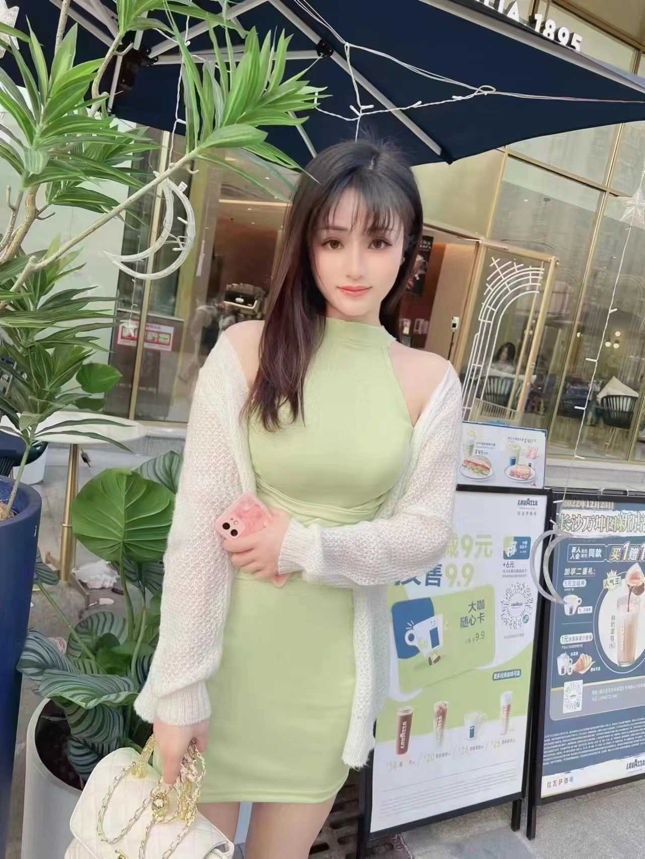 风Sao水嫩大胸妹子