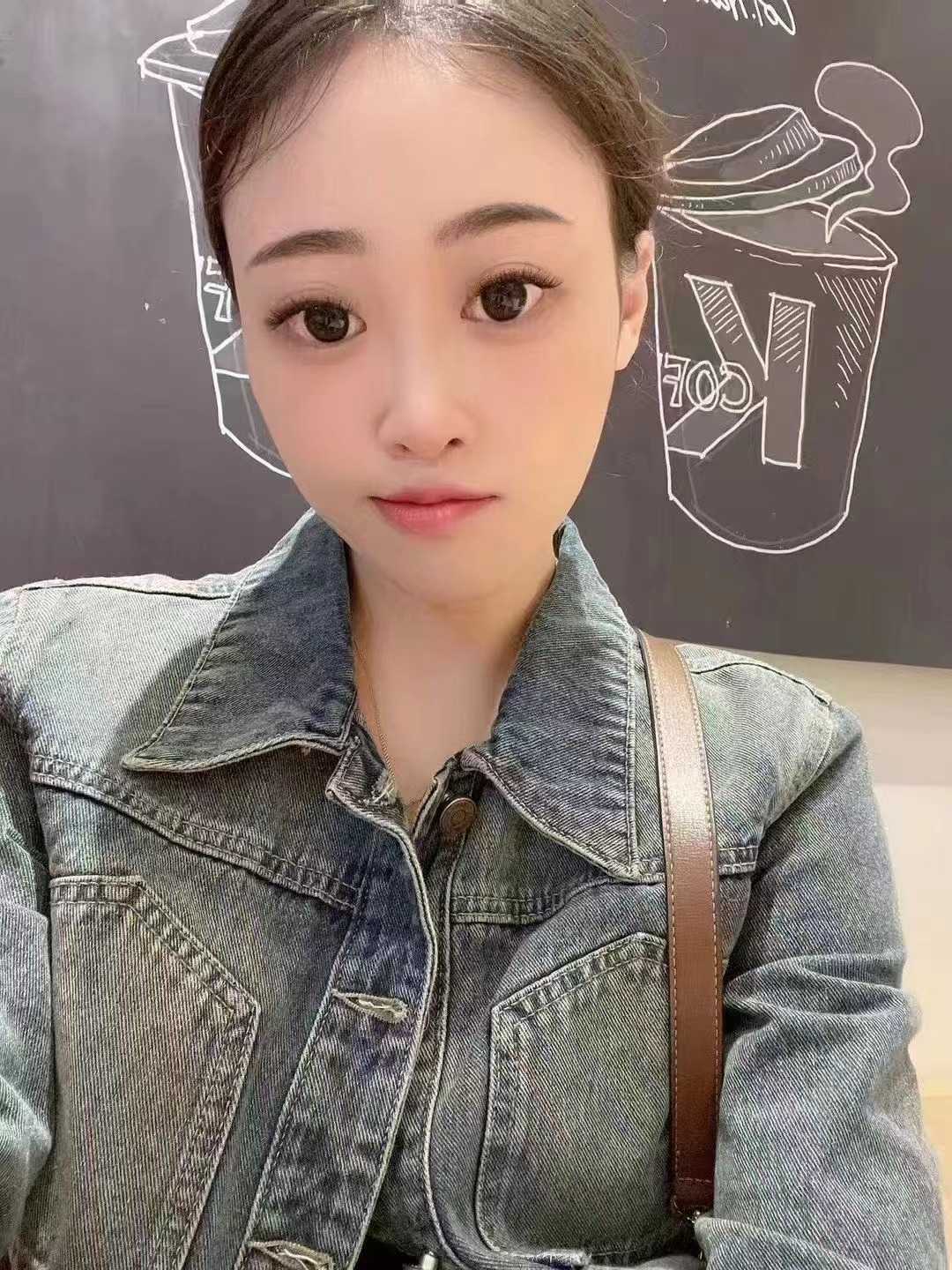 崇川大眼甜妹冰冰