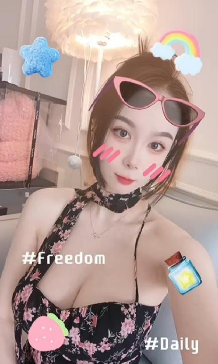 罗湖性感火辣大胸老师