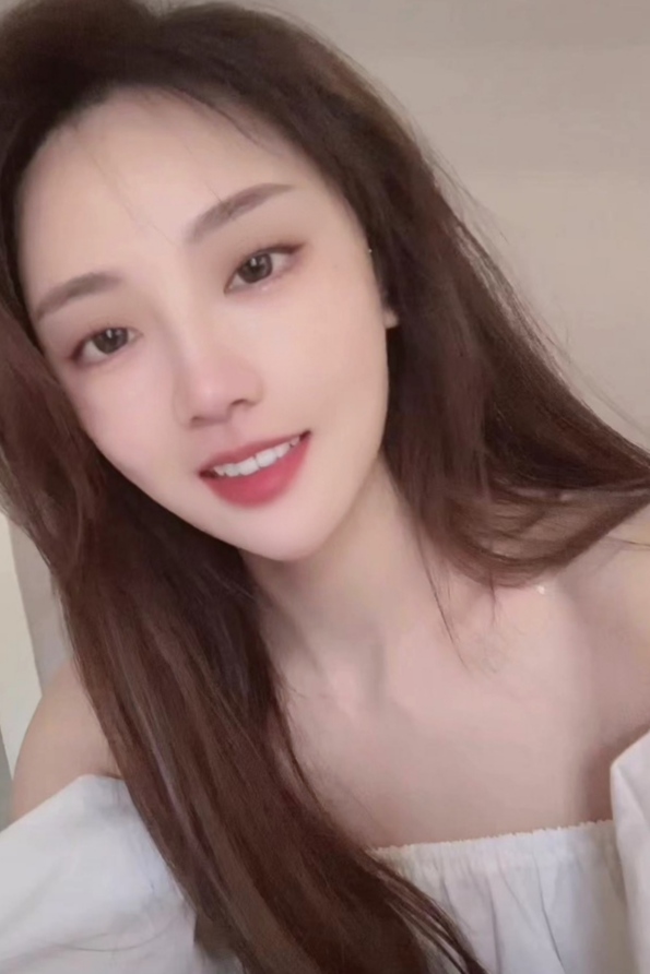 罗湖小甜妹意中人