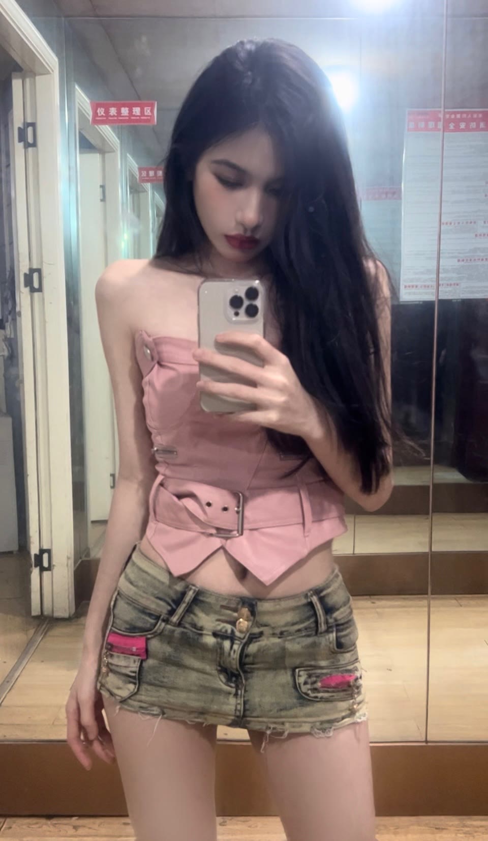 出差时候开发出的大专生