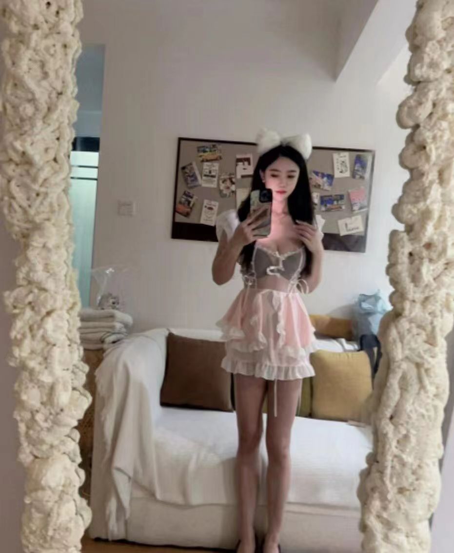 崇川制服嫩妹小琪