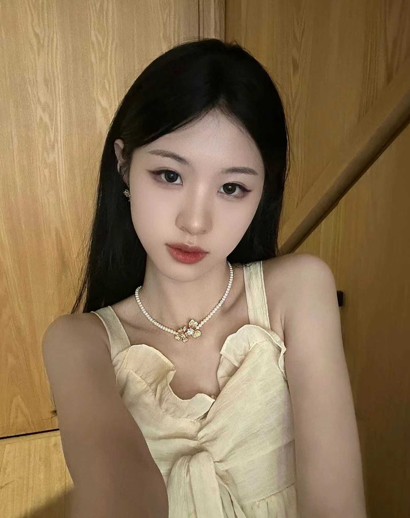 00后个人兼职小妹