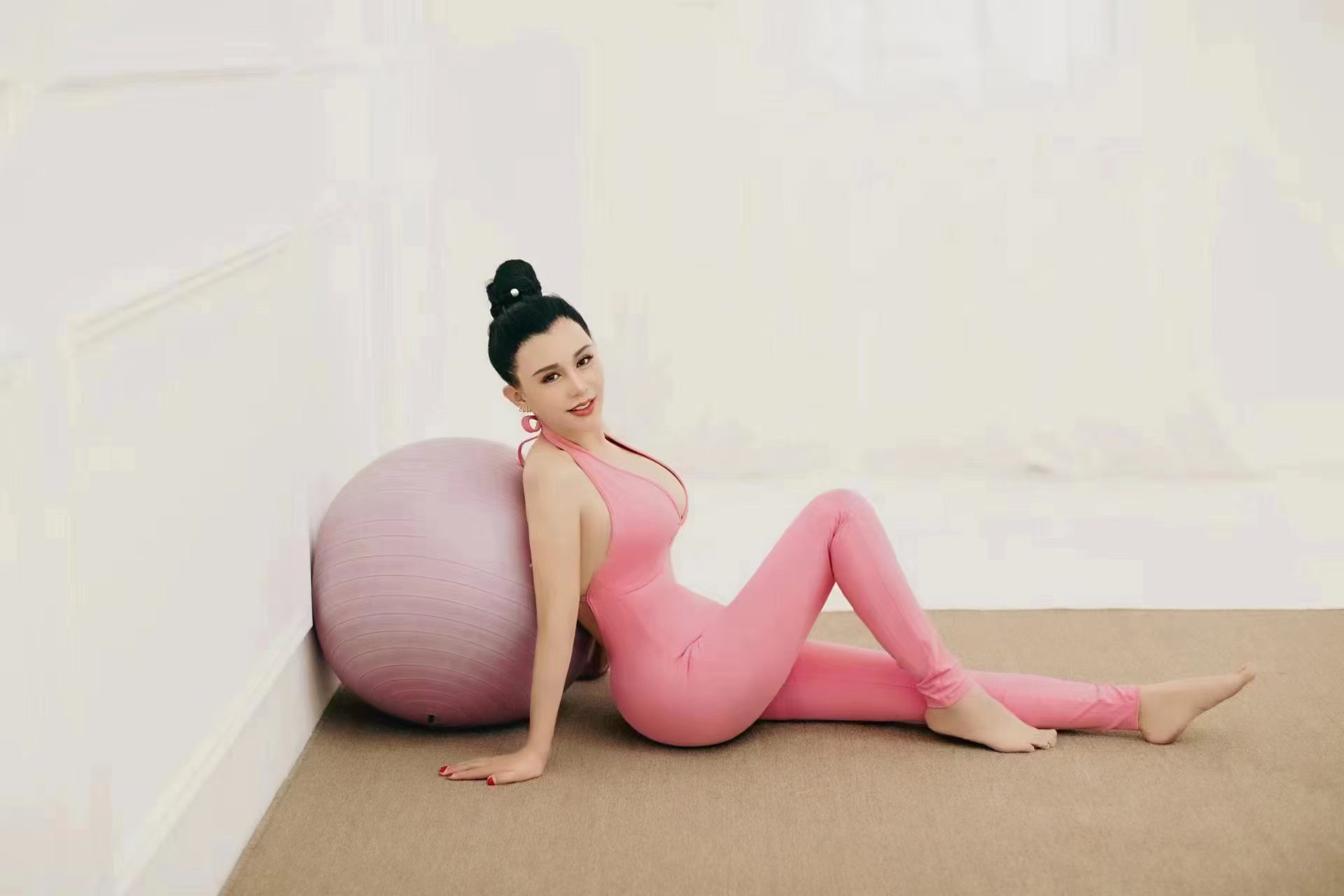 铁西大胸少妇艳姐