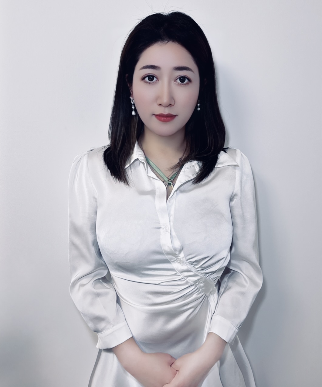 coco按摩手法娴熟抓龙筋