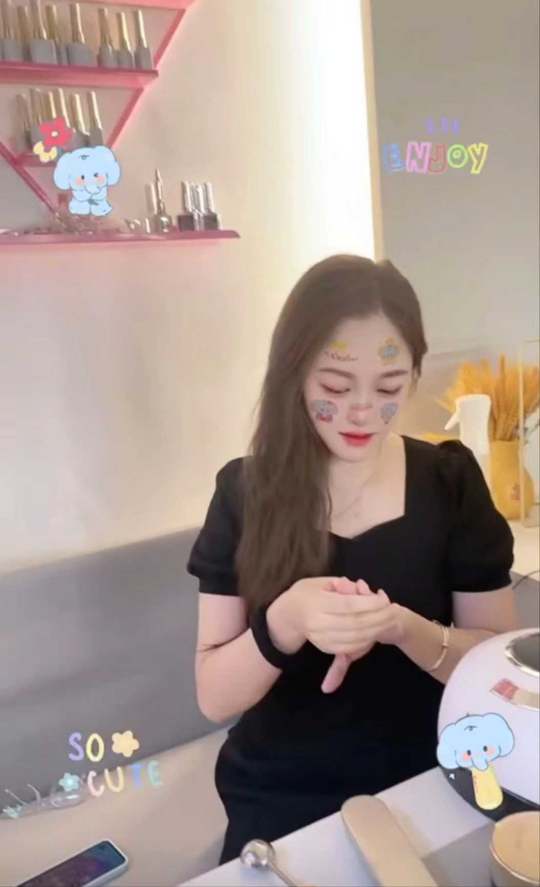 接吻蛇吻 做~ai洗澡，xt阴推指划，高跟鞋丝袜调情