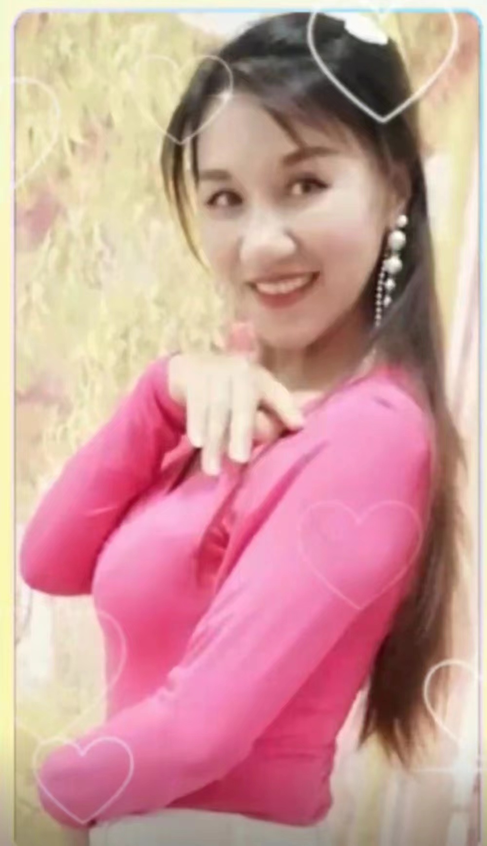 坪洲丰润热辣少妇钱罐