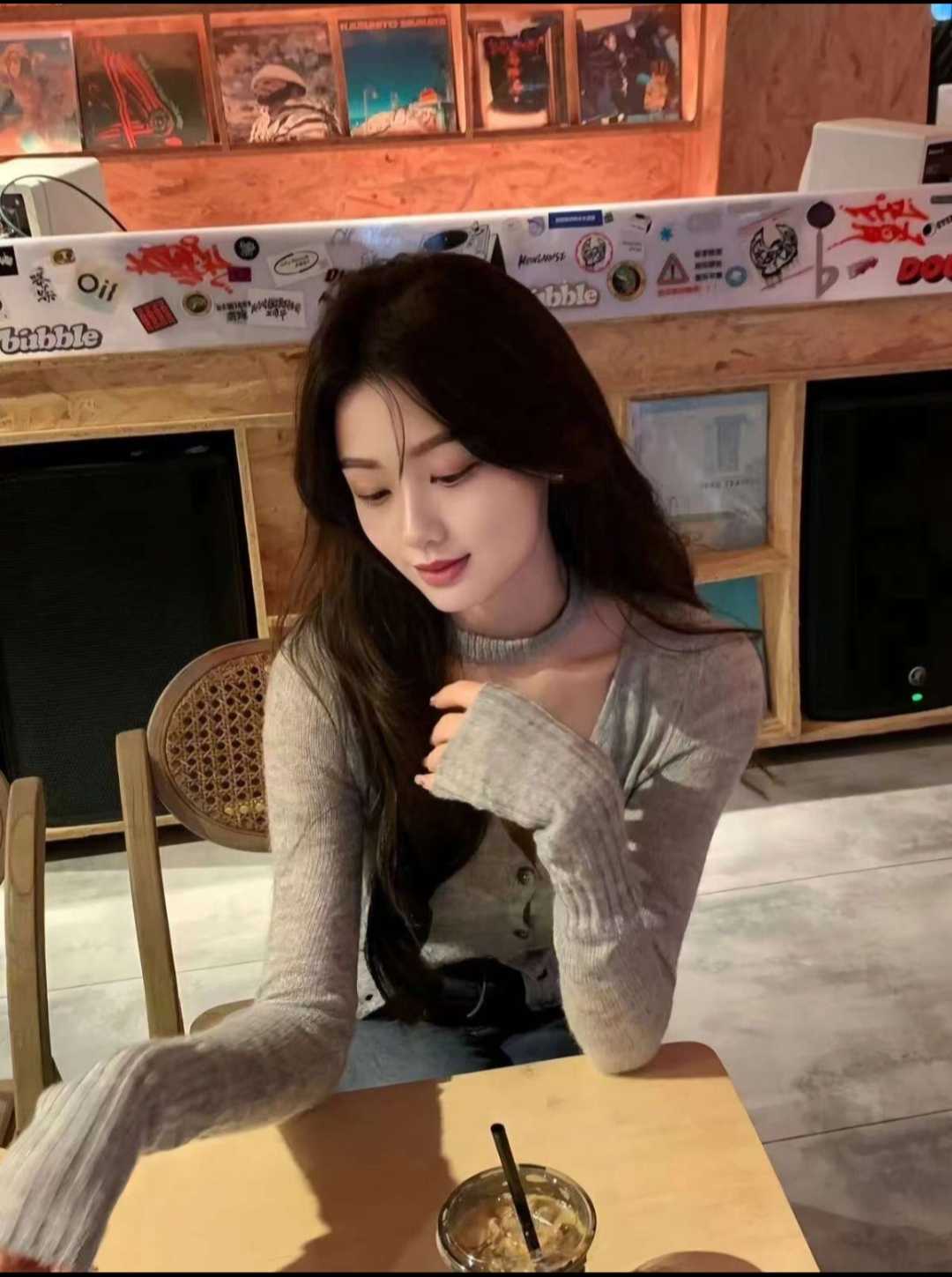 蛋蛋后，新婚少妇，兼职