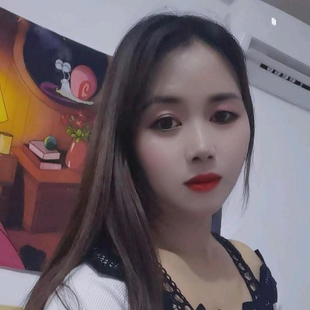 小辣椒.身材好，乖巧