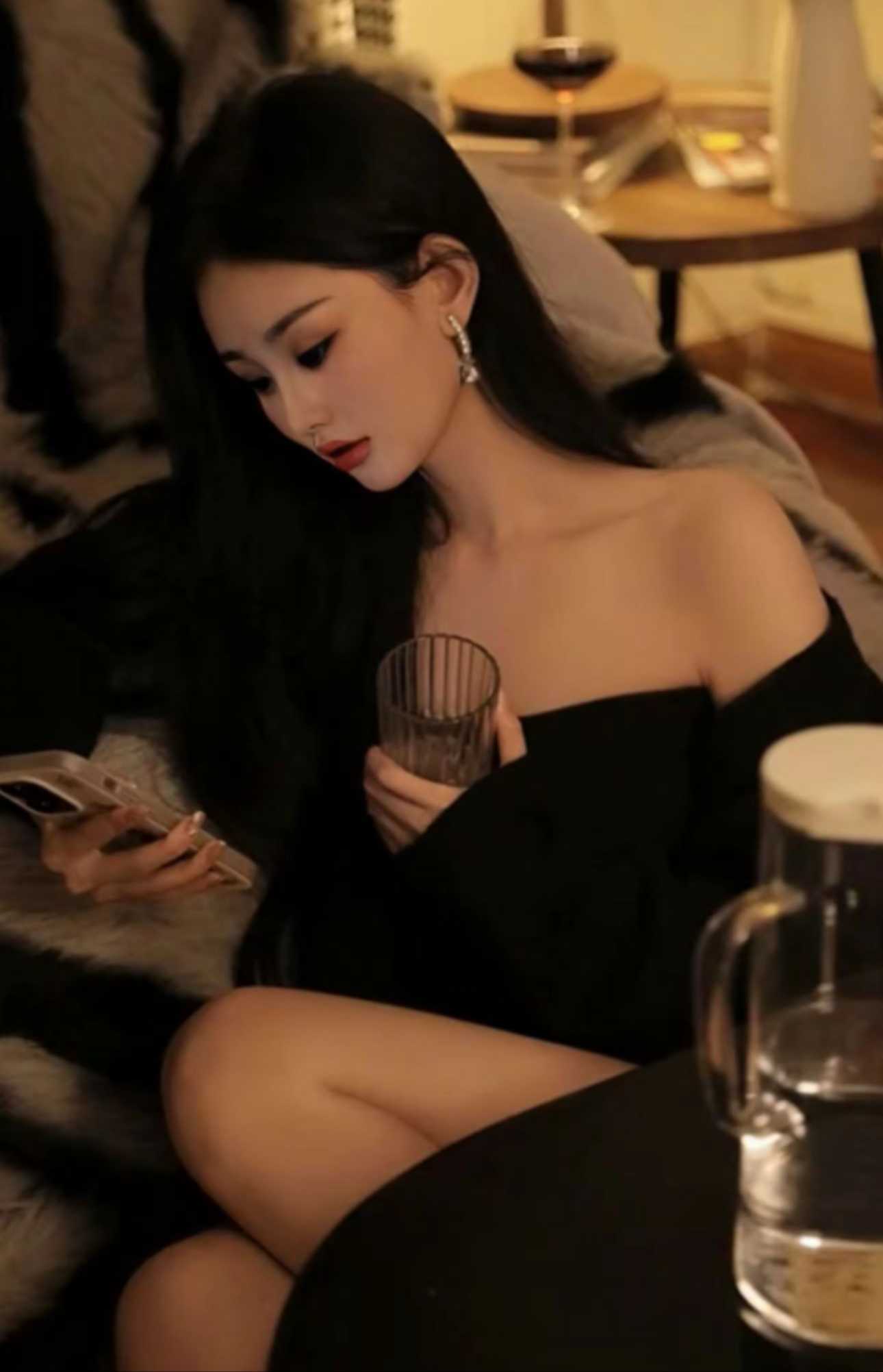 莲湖区冷艳美人