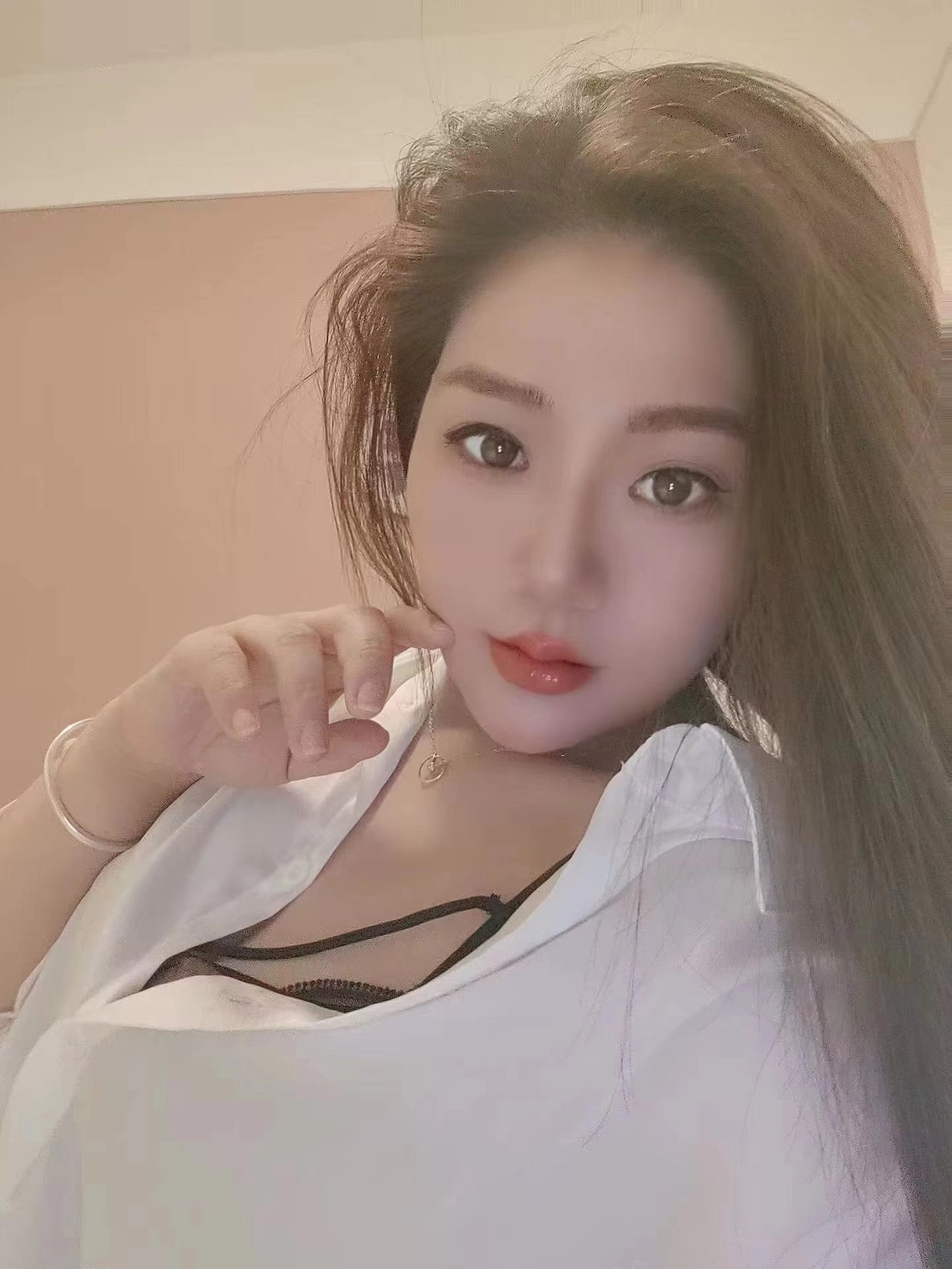 上城区性感迷人小少妇