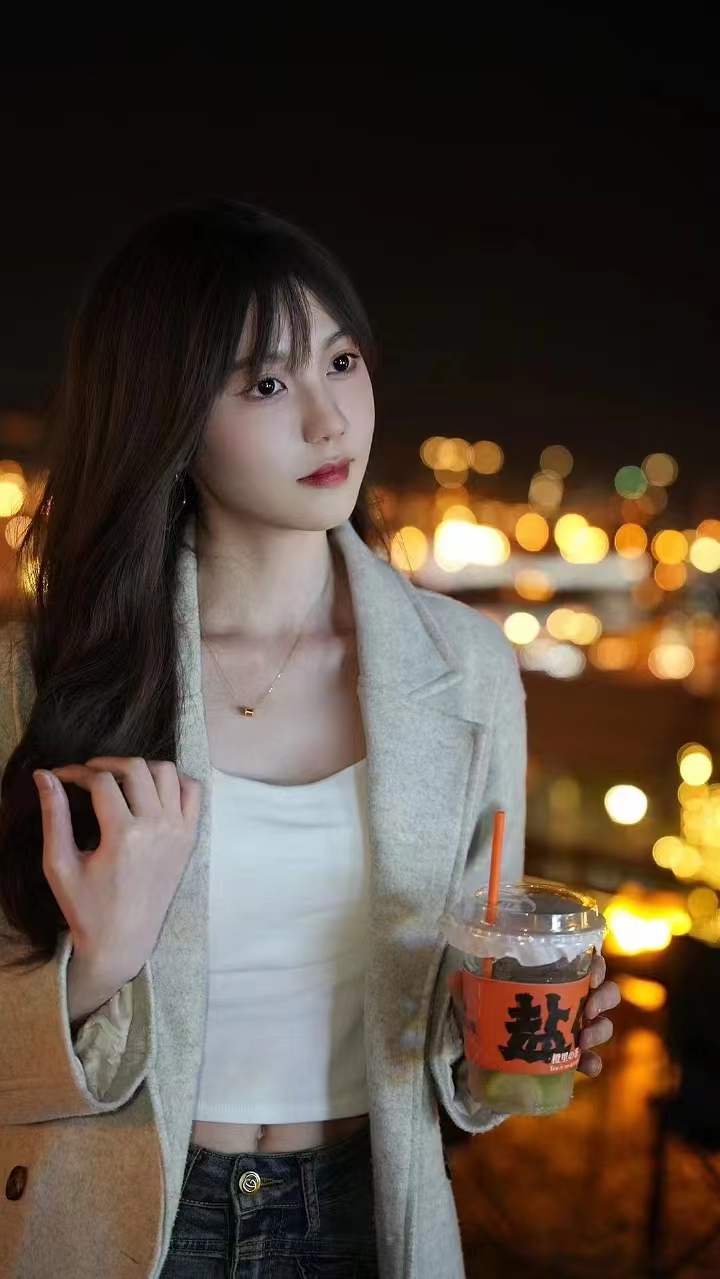 广州市区均可上门的美女姐姐