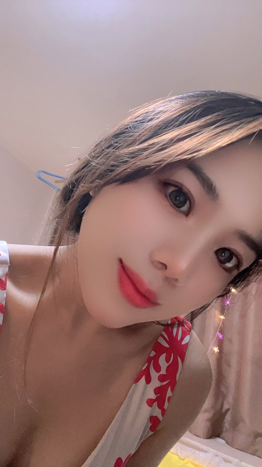 专业按摩、各种挑情挑逗、性感叫床、制服诱惑、海底捞月、舌尖全身慢游、鼻息舔咪咪、胸部挑情、前列腺保健