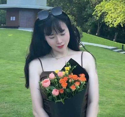 温柔大方的理疗妹子