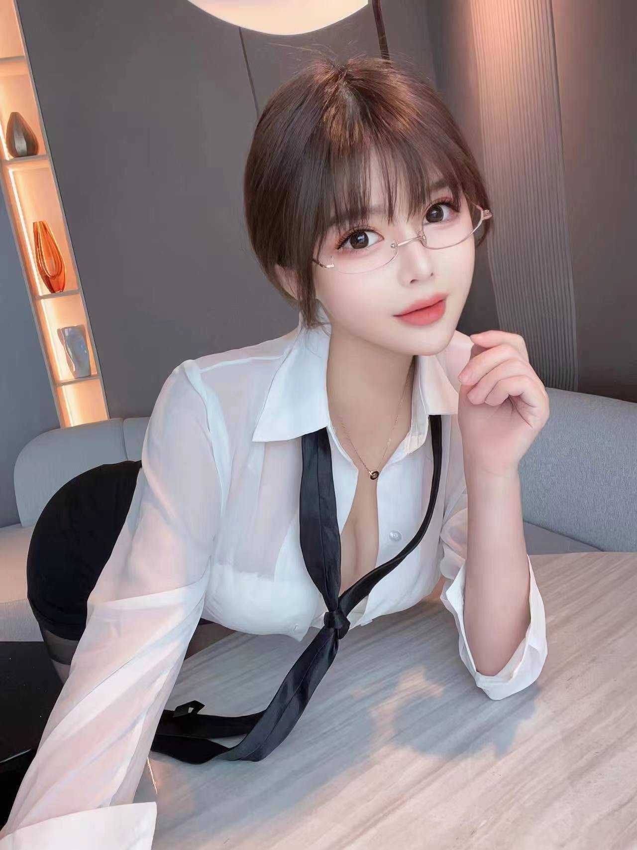 萧山极品御姐身材好