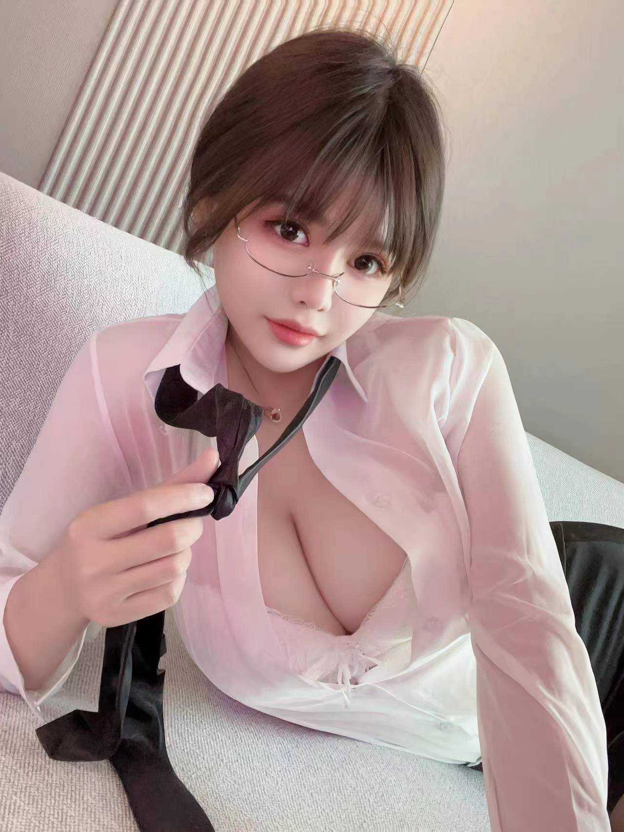 萧山极品御姐身材好