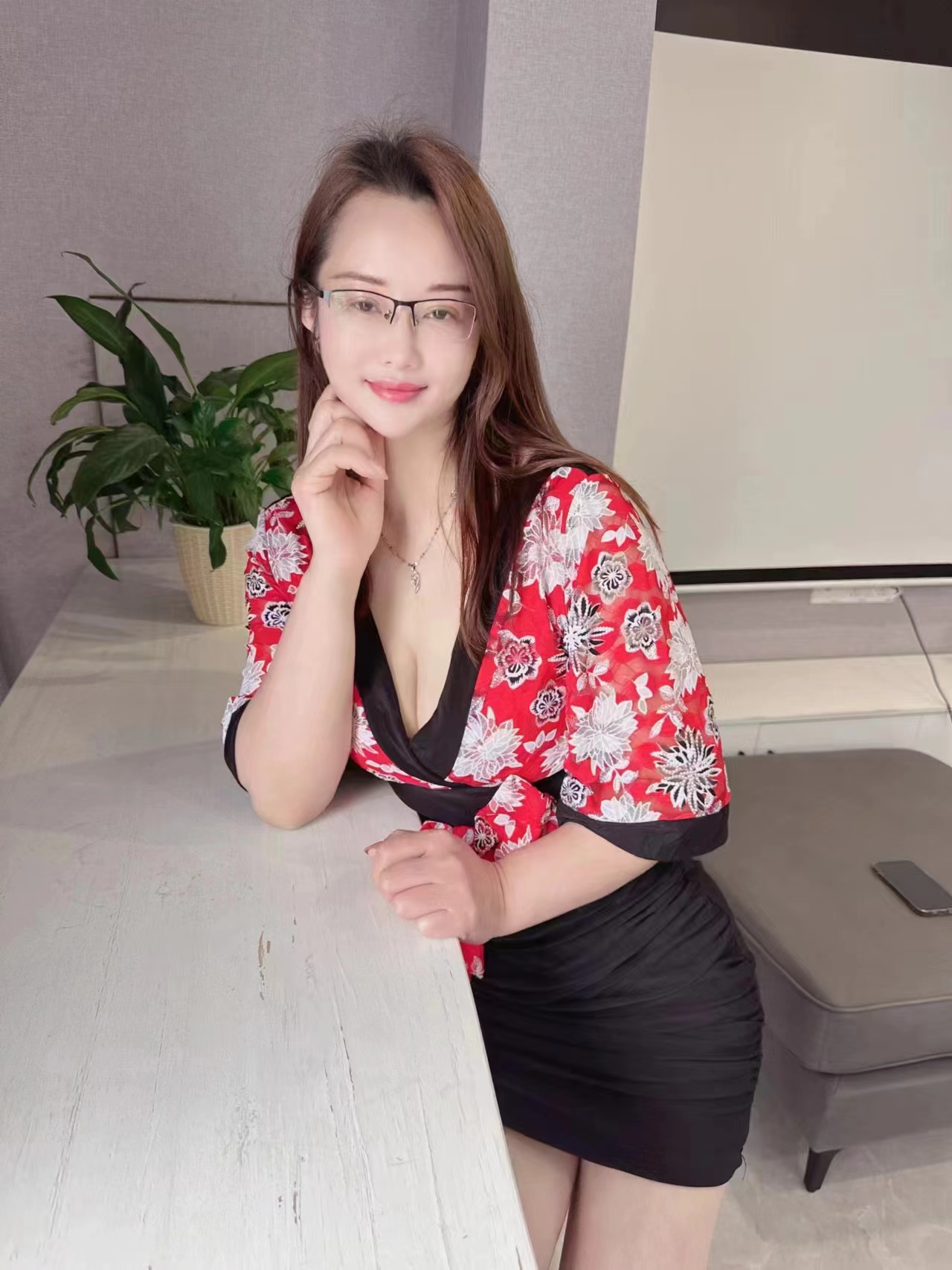 白云区极品眼镜少妇