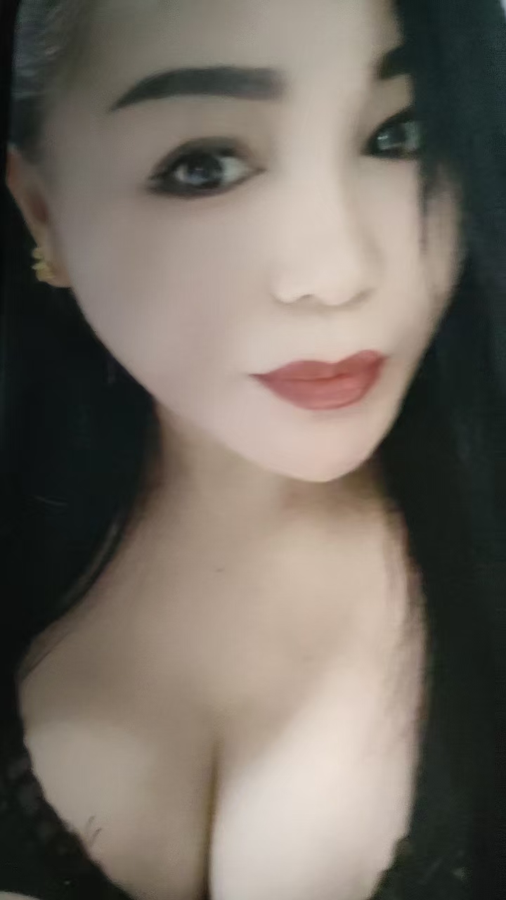 秦淮情趣制服少妇英子