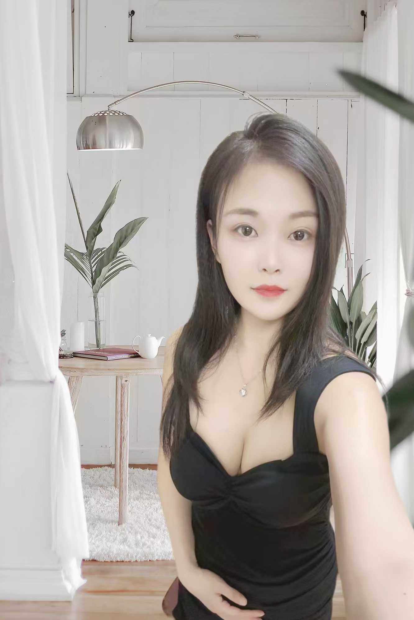 蜀山区风情小少妇宛如