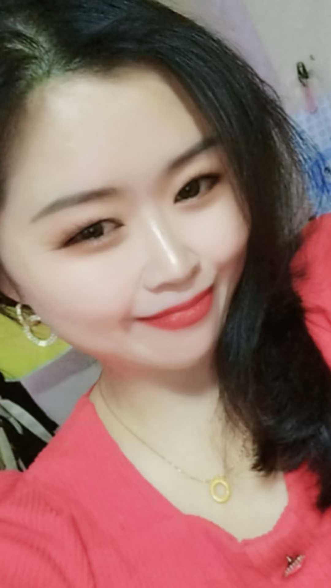 个人兼职熟女悦悦